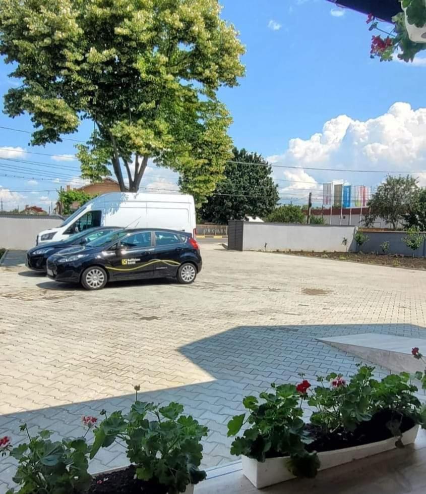 מלון Giurgiu Casa Domneasca מראה חיצוני תמונה
