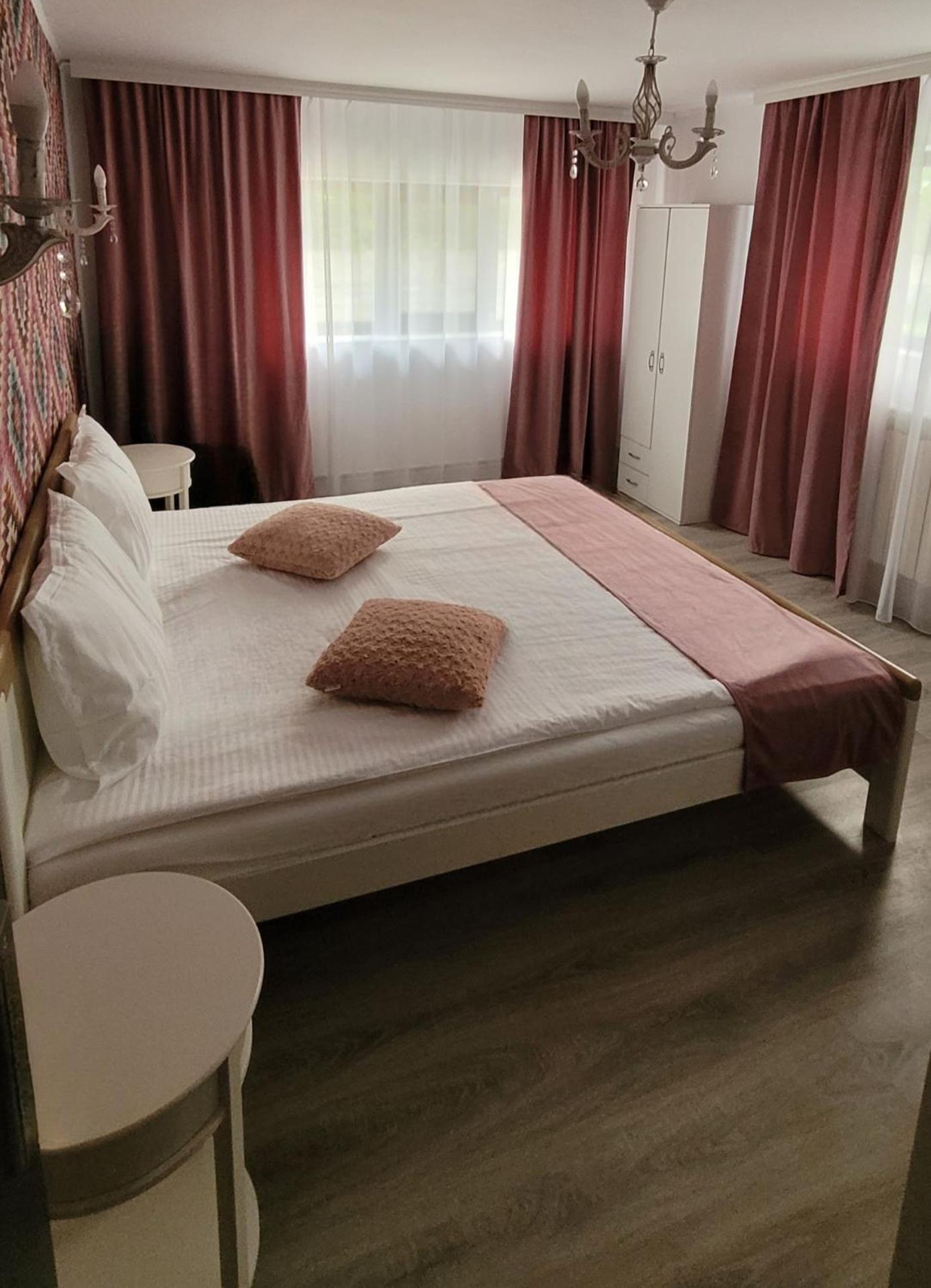מלון Giurgiu Casa Domneasca מראה חיצוני תמונה